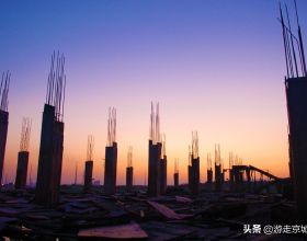 裝臺電腦，玩二十年前的網遊……用核顯就行，五開絲滑