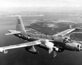 1956年，中國擊落美軍偵察機，共斃敵16人，差點引發中美大戰