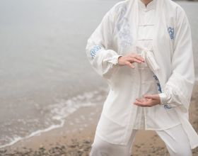 終究成了“小碧桂園”？中梁把上市途中的物業公司賣了