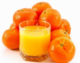 壹健康經驗：橘子汁弄在白衣服上怎麼洗？橘子發黴沾到衣服怎麼洗