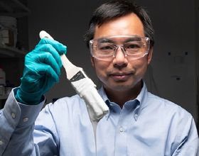 普渡大學華裔科學家發明世界上最白的塗料，可降溫18度，淘汰空調
