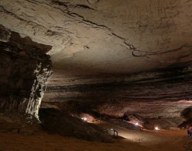 群山之下的超級洞穴 世界最長洞穴猛獁洞長度再更新