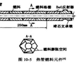 袁詠儀隨性慣了，素顏走機場也不在乎，張智霖穿6萬大衣倒挺時髦