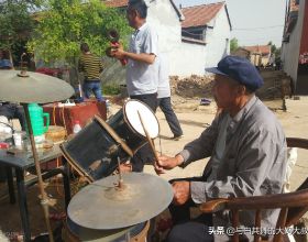 TVB反派專業戶陳洪烈，因為和潘迎紫離婚，一度事業遭滑鐵盧