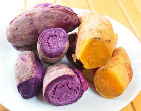 燉雞肉用料太多，難怪不好吃！只需2味調料，燉出來的雞味道絕了