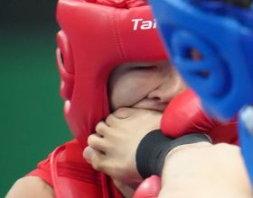 武術散打——男子75公斤級1/8決賽賽況