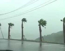 颱風“燦都”橫貫日本西部