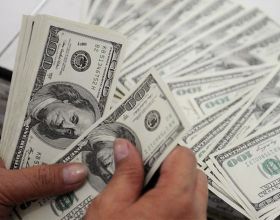 民間故事：男子一夜暴富，住進大宅後，府上卻接連發生命案