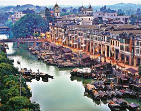赤坎古鎮：中國十大最美古鎮之一