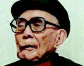 102歲的抗戰老兵：“李雲龍”的原型，火化後骨灰中發現27塊彈片