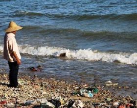 敲響世界警鐘！400萬噸海洋垃圾正逼近中國，人類該如何破局？