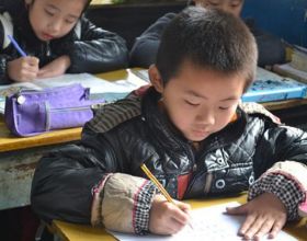 北京一小學生“開學清單”曝出，才開學就花40多萬，開銷也太大了
