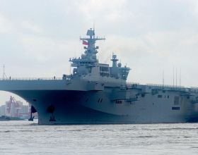 075二號艦再度出航，三號艦加速舾裝，中國海軍兩棲戰力加快建設