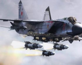 蘇聯神秘黑科技戰鬥機，飛得比導彈快，為何被美國拆解研究？