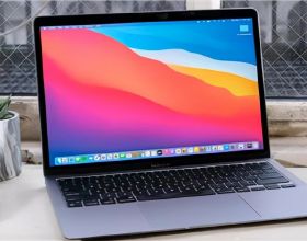 對於大多數人來說，最好的膝上型電腦是 Apple MacBook Air M1