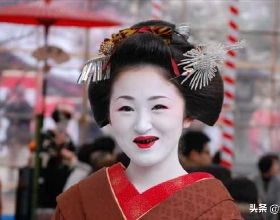 日本人為何不避諱肢體上的“坦誠相見”：這是傳統文化