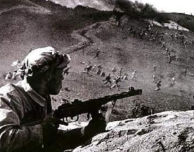 上甘嶺戰役血戰43天，美軍傷亡兩萬五千多人，從此跌落神壇