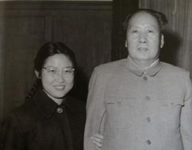 40年李敏來到蘇聯，毛岸青指著毛主席的畫像：你知道這個人是誰嗎