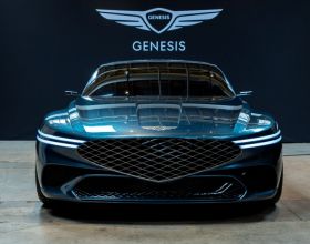 雙門轎跑+無框車門，捷尼賽思X Concept優雅精緻，還能帶你漂移