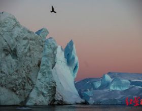 你看你看，地球的臉偷偷在改變：南北極冰層融化已使地殼扭曲變形