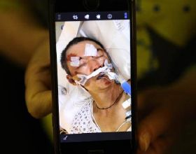 父母自殺，遭遇霸凌，早戀暴瘦100斤，崔真實女兒的成長太悲慘