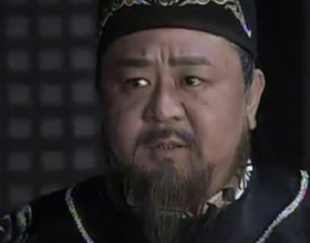 劉亦菲、林志穎版的《天龍八部》中慕容復的飾演者：修慶
