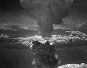 人被核彈擊中是否就灰飛煙滅？76年後，廣島死者的人影還未消失？