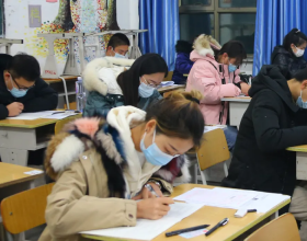 多吃麵條對“胰島”不好嗎？醫生：若想降血糖，儘量少吃3種食物