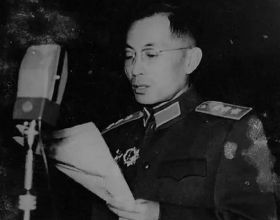 粟裕麾下第一猛將，後成兵團司令員，建國前，他卻從未見過毛主席