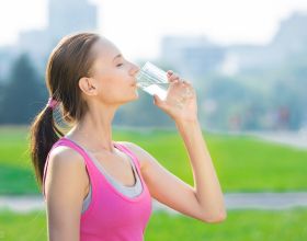 看完《中國詩詞大會七》第一道題，不少觀眾直搖頭：這也太難了