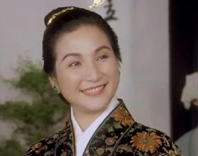 15套黑色小西裝搭配，“小西裝+襯衫裙”等五種搭配法