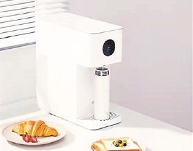 &OpenCurlyDoubleQuote;獨自撐傘的日子 我希望順順利利&rdquo;