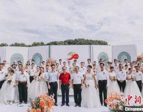 華東交大邀50對校友伉儷重返校園舉行集體婚禮