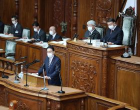 快訊！岸田文雄剛剛在國會發表首次施政演說，談及對華關係時這樣說