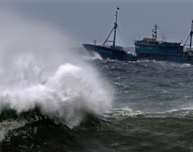 1986年“德堡輪”特大海難，五千噸巨輪沉沒，中國船員僅兩人生還