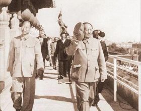 1954年，毛主席三次來到故宮卻不進入，這背後有何隱情？