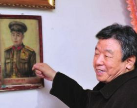 河南86歲老兵接受慰問，牆上老照片嚇壞省委書記，緊急聯絡軍區