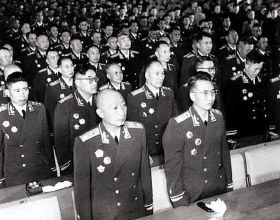 1955授銜時，年紀最小的元帥、大將、上將、中將和少將都是誰？