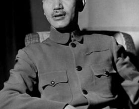 49年警衛劉全德刺殺老領導陳毅，陳毅收到密報後：他來就讓他來吧