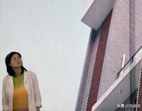 趙麗穎，人的生命，似洪水奔流，不遇著島嶼和暗礁，難以激起浪花