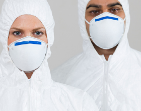防護服與面罩材料升級！新型多功能複合織物：可同時抵禦新冠病毒與化學毒劑