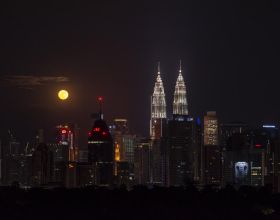 吉隆坡：中秋月圓