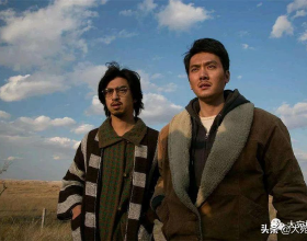 元宵晚會最驚豔女星：萬茜金絲絨，金晨粉嫩，林允穿著剪紙出來了