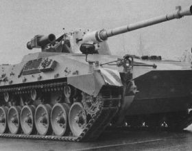 經常胸悶、氣短、後背疼，是冠心病嗎？