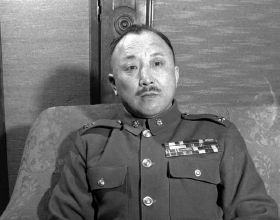 1955年國軍上將衛立煌返回大陸，毛主席親自設宴，最後官至副國級