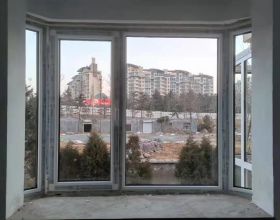 現役球員全明星出場姿態：詹姆斯輕鬆，恩比德無奈，庫裡紳士