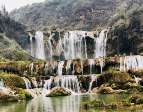 雲南一處瀑布奇觀，是“中國最美六大瀑布”之一，景色比肩黃果樹
