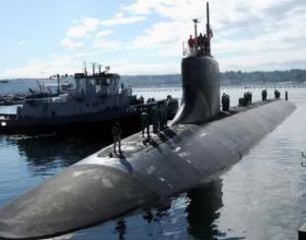 美軍核潛艇南海碰撞事件，中方能及時知情嗎？