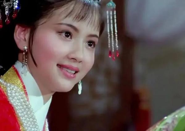 10位內地古裝美人今昔對比，有人曾鋃鐺入獄，有人因太美險被毀容
