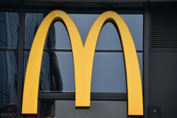 國人追捧的3個偽日本品牌,老闆均中國籍,甚至人名也改成日本名 國人追捧的3個偽日本品牌,老闆均中國籍,甚至人名也改成日本名